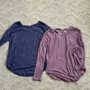 Set of 2 knit long sleeve tops